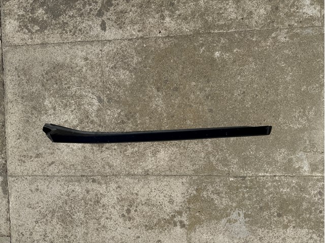 Накладка крыши левая A2056901182 MERCEDES