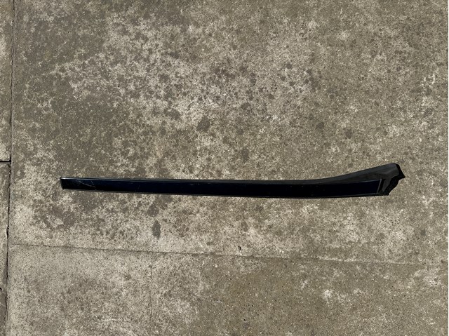 Накладка крыши правая A2056901282 MERCEDES