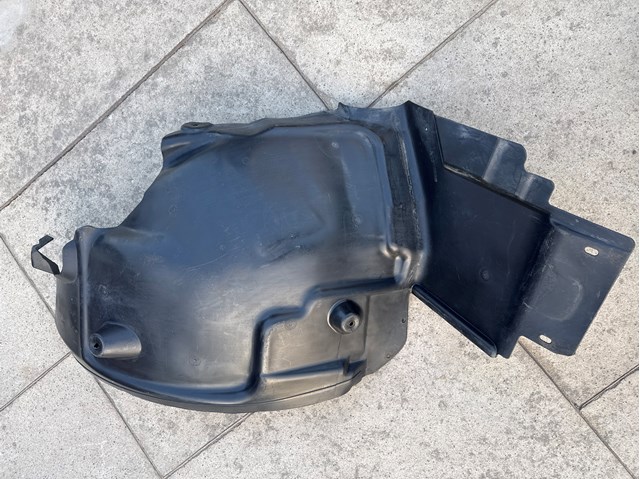 Подкрылок крыла переднего левый задний A2136900530 MERCEDES