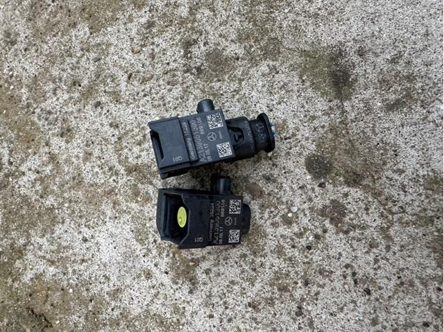 Датчик подушки безопасности A2139051300 MERCEDES