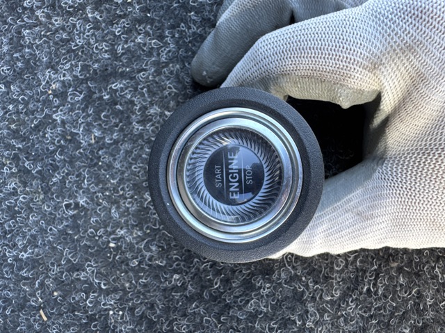 Кнопка старт стоп A2139055500 MERCEDES