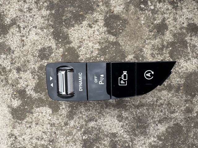 Блок кнопок центральной консоли A2139059505 MERCEDES