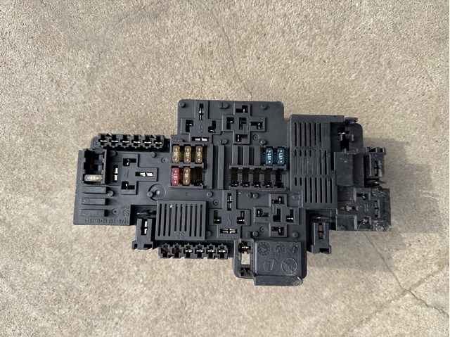 Коробка предохранителей A2139065706 MERCEDES