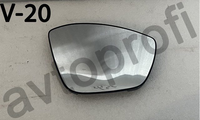 Стекло зеркала заднего вида, правого 1607512280 PEUGEOT