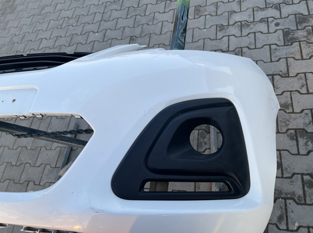 PEUGEOT 1612201580 Бампер передний в наличии Винница