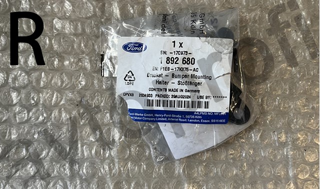 Левый кронштейн переднего бампера 1892680 FORD