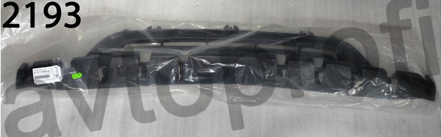 51117296819 BMW Решетка бампера переднего центральная купить в Сумы