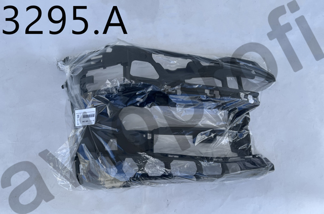 Крепление противотуманки правой 51117385346 BMW