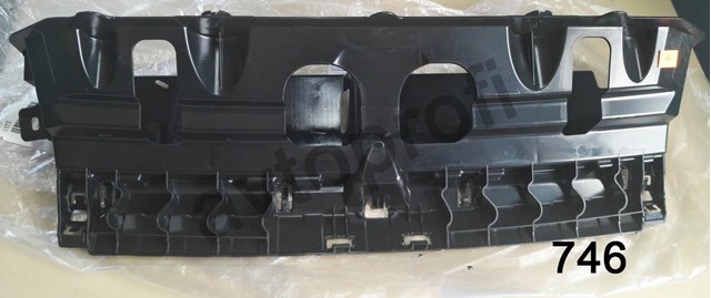 Кронштейн бампера заднего, центральный 51127420650 BMW