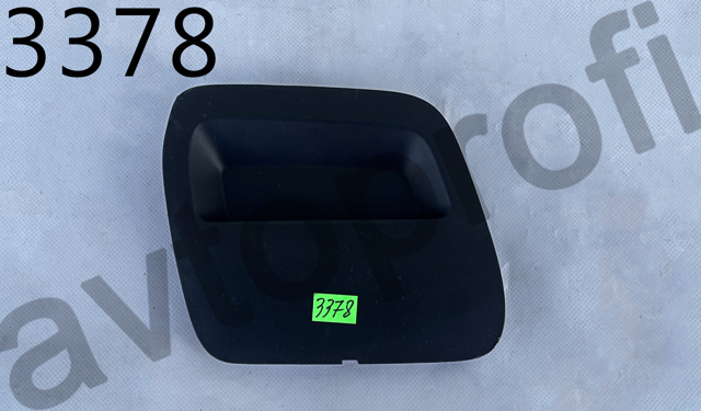 Передняя заглушка бампера буксировочного крюка 511809831R RENAULT