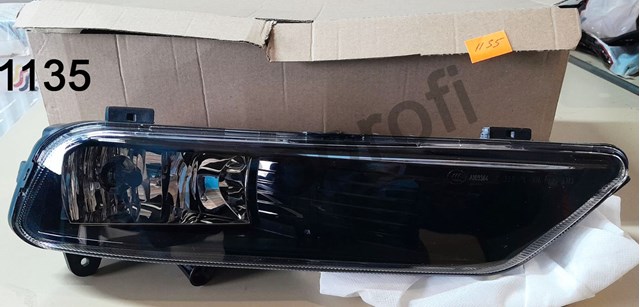 Правая противотуманная фара 5GG941662B VAG