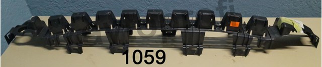 Буфер бампера переднего 6C0807693 VAG