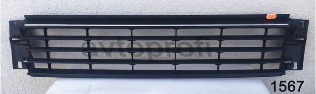 Решетка радиатора 6C0853677 VAG