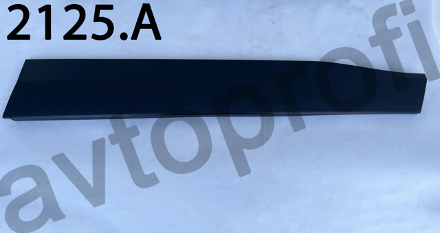Молдинг передней правой двери, нижний 7507342040 TOYOTA