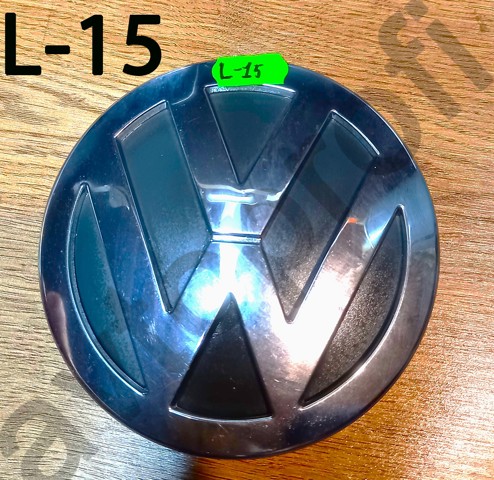 Фирменный значек на багажник 7H0853630 VAG