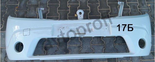 Кожух бампера переднего 8200526596 RENAULT