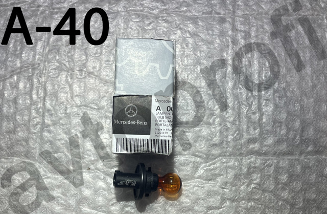 Лампочка накаливания A000820127764 MERCEDES