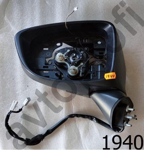 Наружное зеркало левое GHR569181J MAZDA