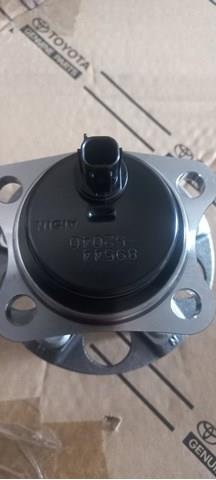 4245047040 TOYOTA Задняя ступица купить в Николаев