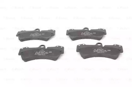 BOSCH 0986424739 Колодки тормозные передние дисковые в наличии Чернигов