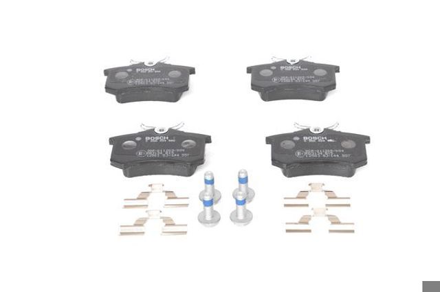 0986494596 BOSCH Задние тормозные колодки купить в Павлоград
