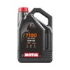 Масло моторное полусинтетическое 104098 MOTUL