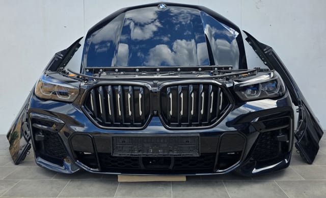 BMW 51118081945 Бампер передний в наличии Чернигов