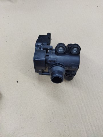 Регулирующий клапан охлаждающей жидкости 0005061400 MERCEDES