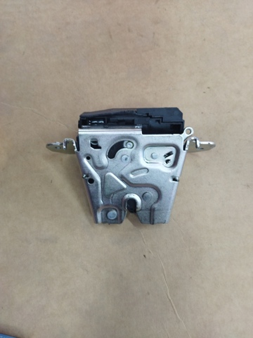 Замок крышки багажника 0997401500 MERCEDES