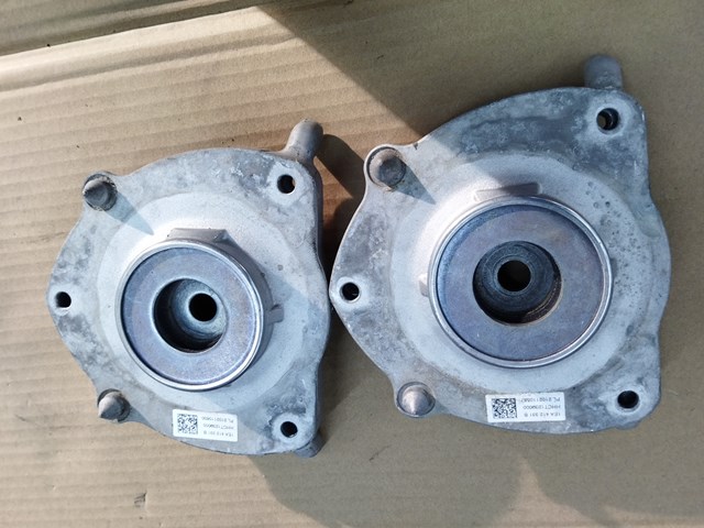 Подушка амортизатора переднего 1EA412331B VAG