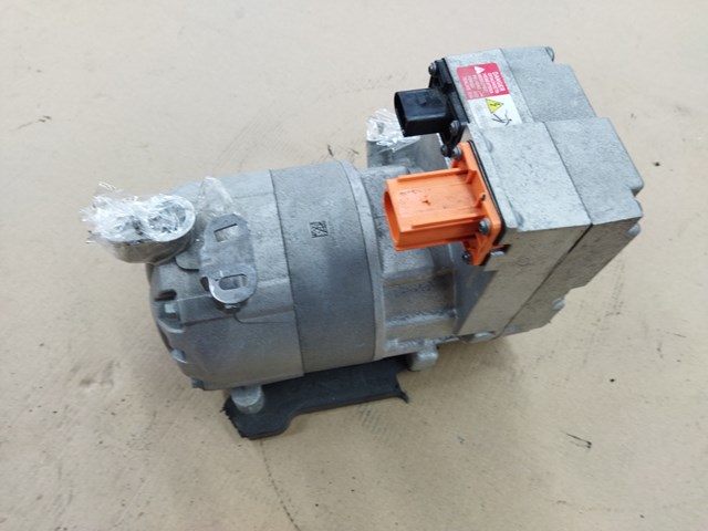 Компрессор кондиционера 1EA820807C VAG