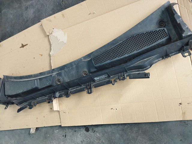 2478302900 MERCEDES Водосток лобового стекла, жабо купить в Черновцы