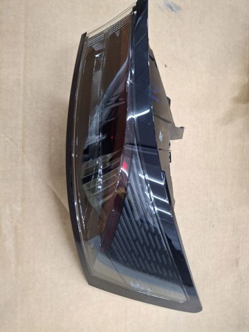 Фонарь задний левый 265555MR0A NISSAN