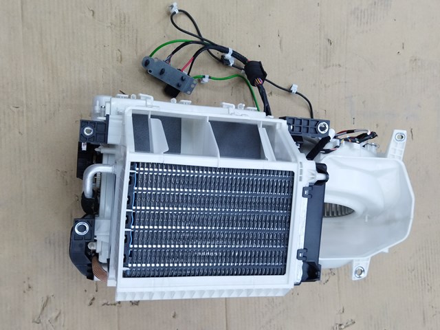 Корпус отопителя салона 272105MS4A NISSAN