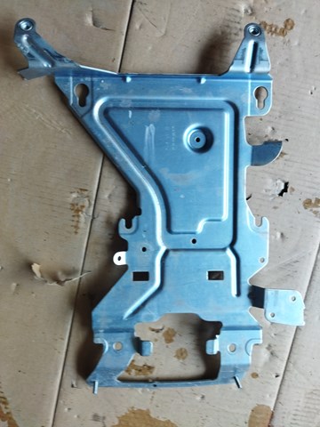 MERCEDES A2975459800 в наличии Хмельницкий