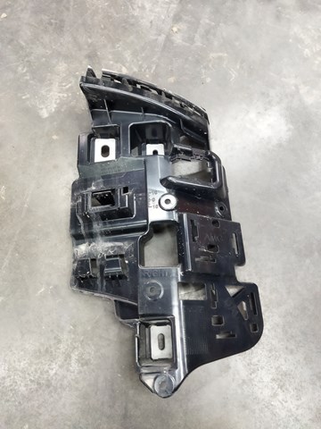 MERCEDES 2978807602 Кронштейн бампера заднего правый в наличии Чернигов