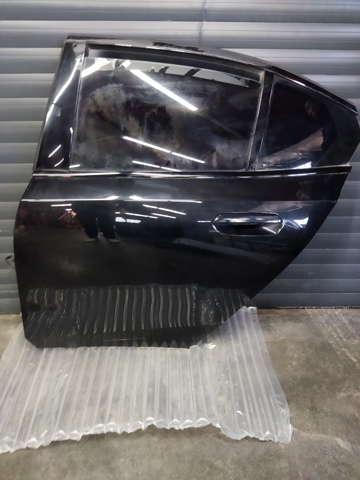 Дверь пассажирская задняя левая 41525A32EA7 BMW