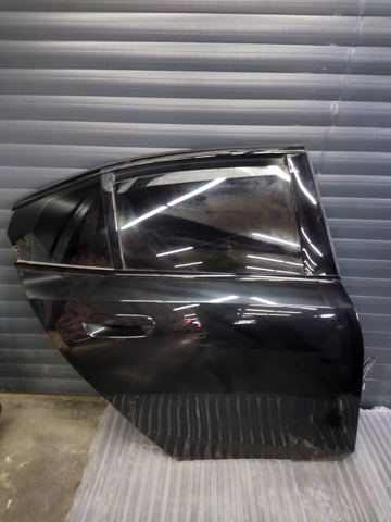 Дверь задняя, правая 41525A32EA8 BMW