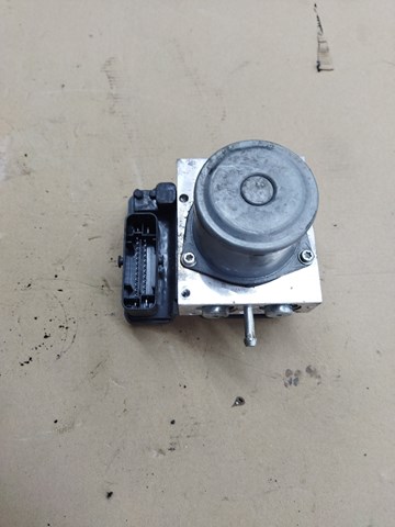 Блок управления АБС  476605SH5C NISSAN