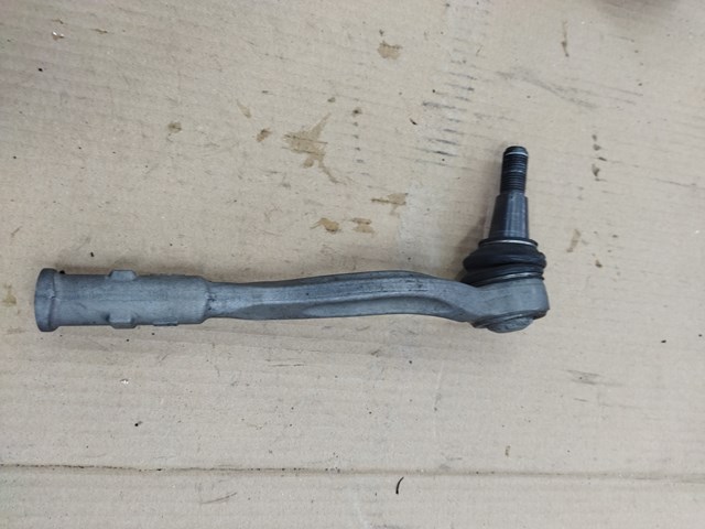 Наконечник рулевой тяги 4M0423812D VAG