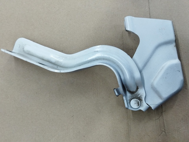 NISSAN 654015MP0A Петля капота левая в наличии Киев