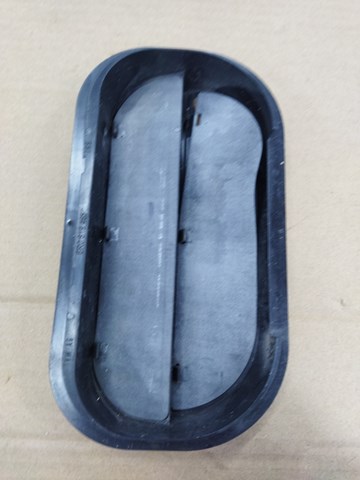 Воздуховод (вентиляция вытяжная) 6R0819465C VAG