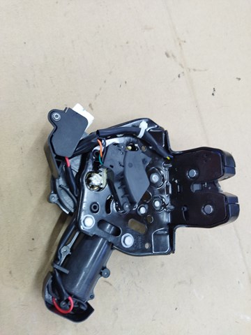 Замок пятой двери 905006RA0A NISSAN