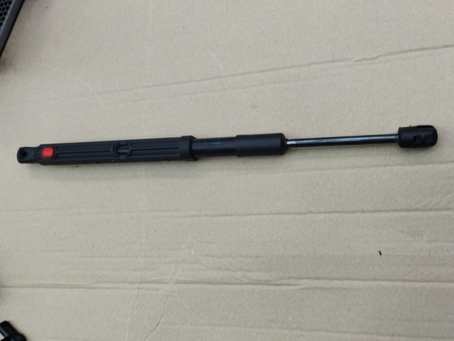 Опора капота правая A2229800164 MERCEDES