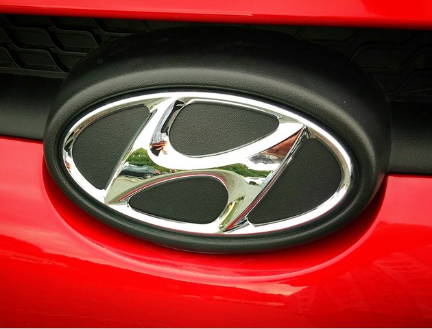 Левый рычаг передней нижней подвески 54500A4000 HYUNDAI