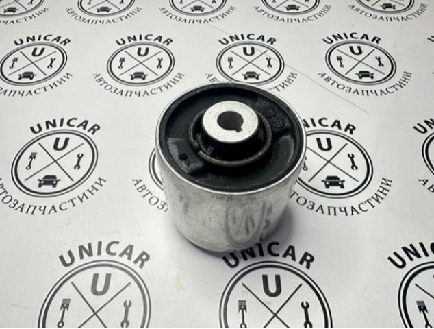Сайлентблок нижнего рычага передней подвески 97034124521 PORSCHE