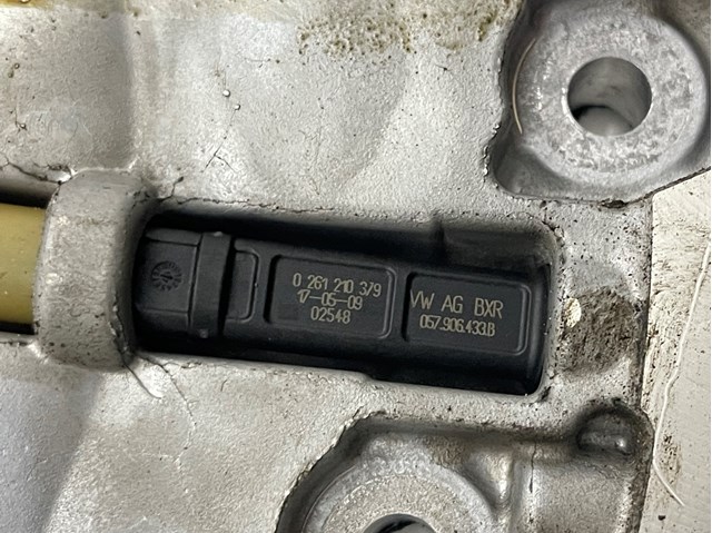 057906433B VAG Датчик коленвала купить в Житомир