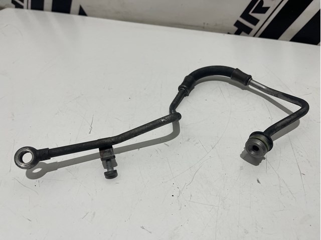 VAG 059145771AC Трубка (шланг) подачи масла к турбине в наличии Украина