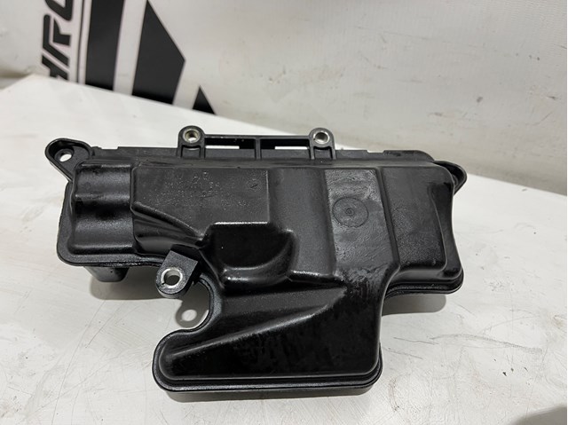 VAG 06M131541C Ресивер вакуумный двигателя в наличии Харьков