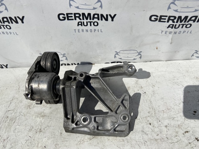 Крепление генератора 06M903143AG VAG
